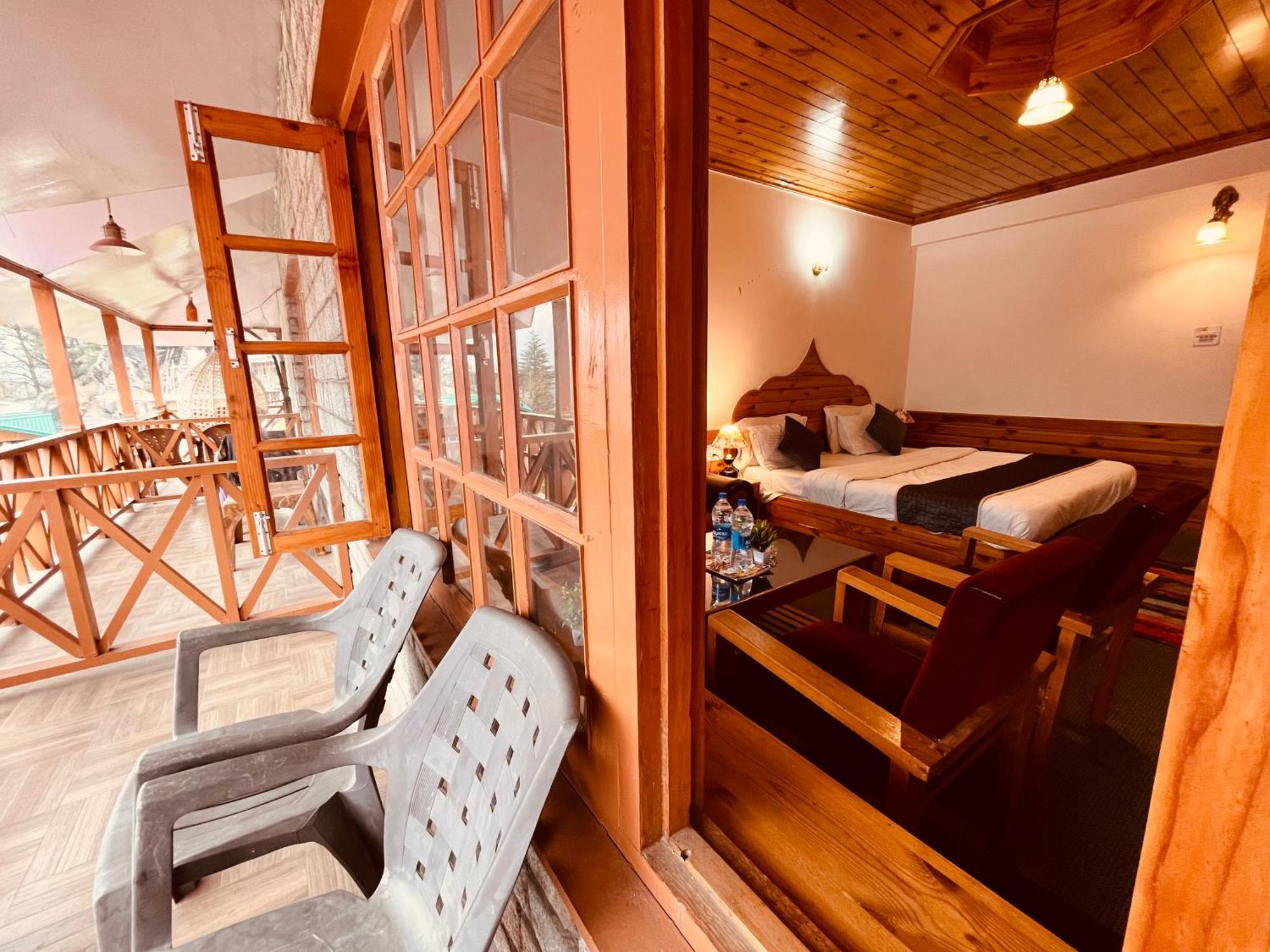 Sita Hotel & Cottage, Manali - A Boutique Wellness Hotel Exterior photo